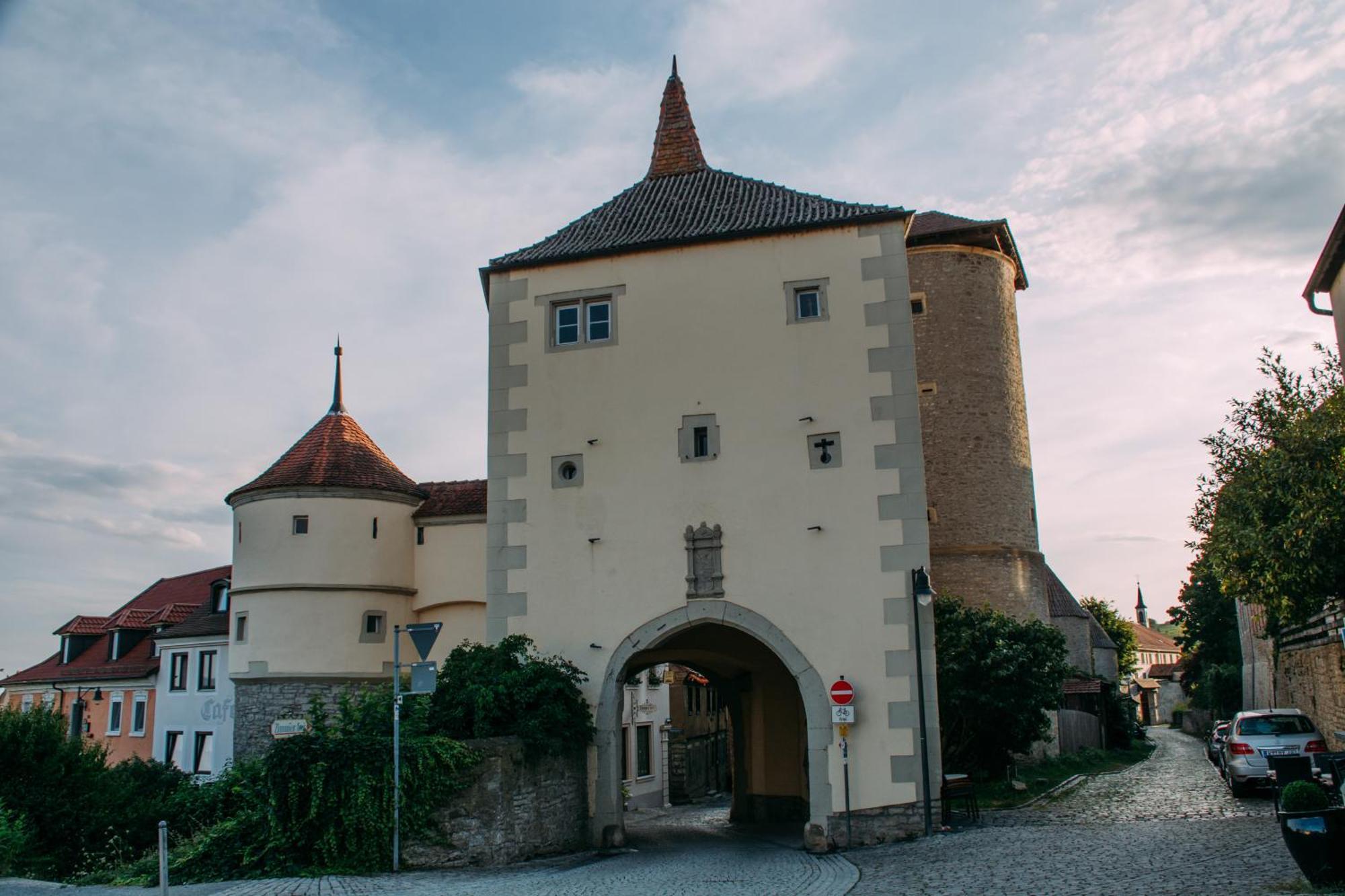 Akzent Hotel Franziskaner Детелбах Екстериор снимка